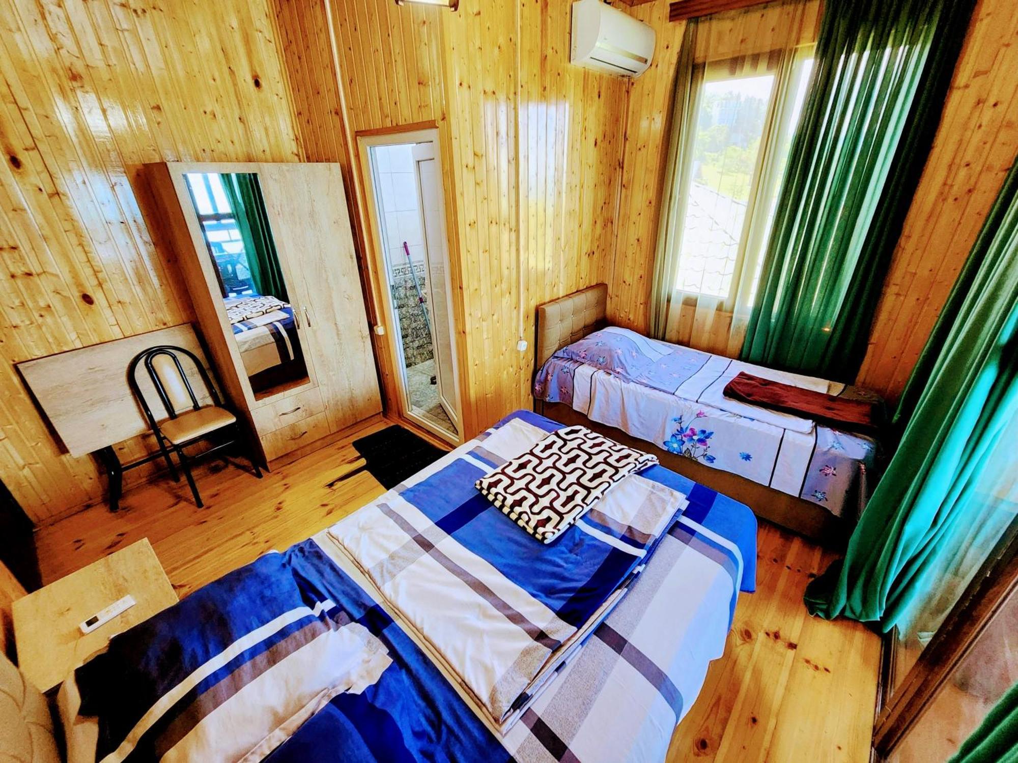 Guest House Nona Chakvi Buitenkant foto