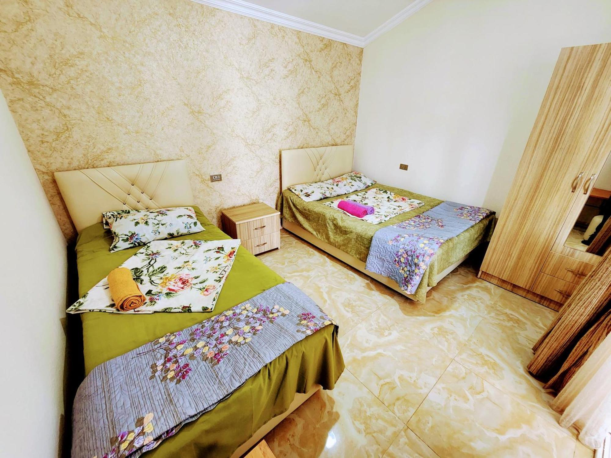 Guest House Nona Chakvi Buitenkant foto