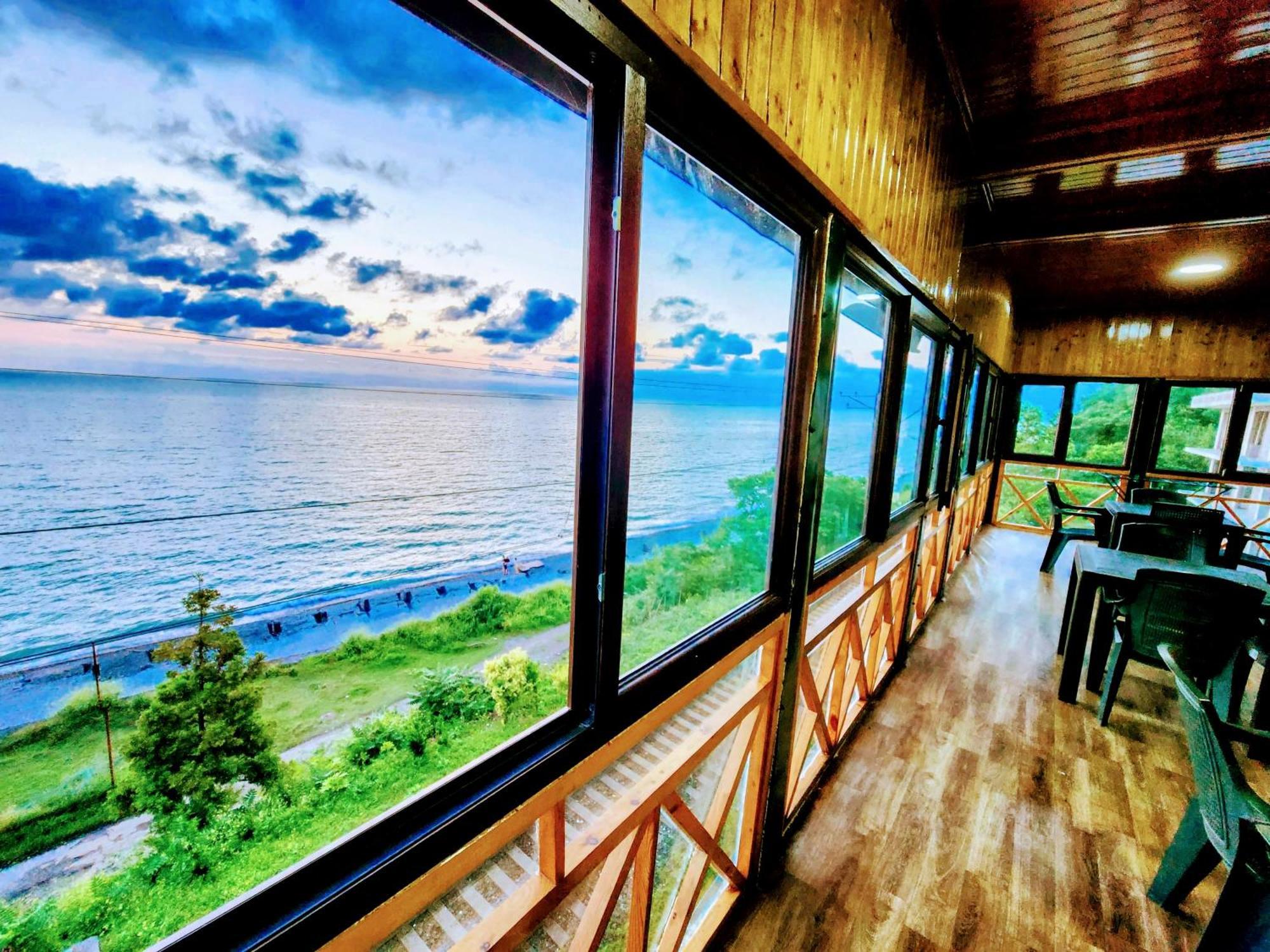 Guest House Nona Chakvi Buitenkant foto