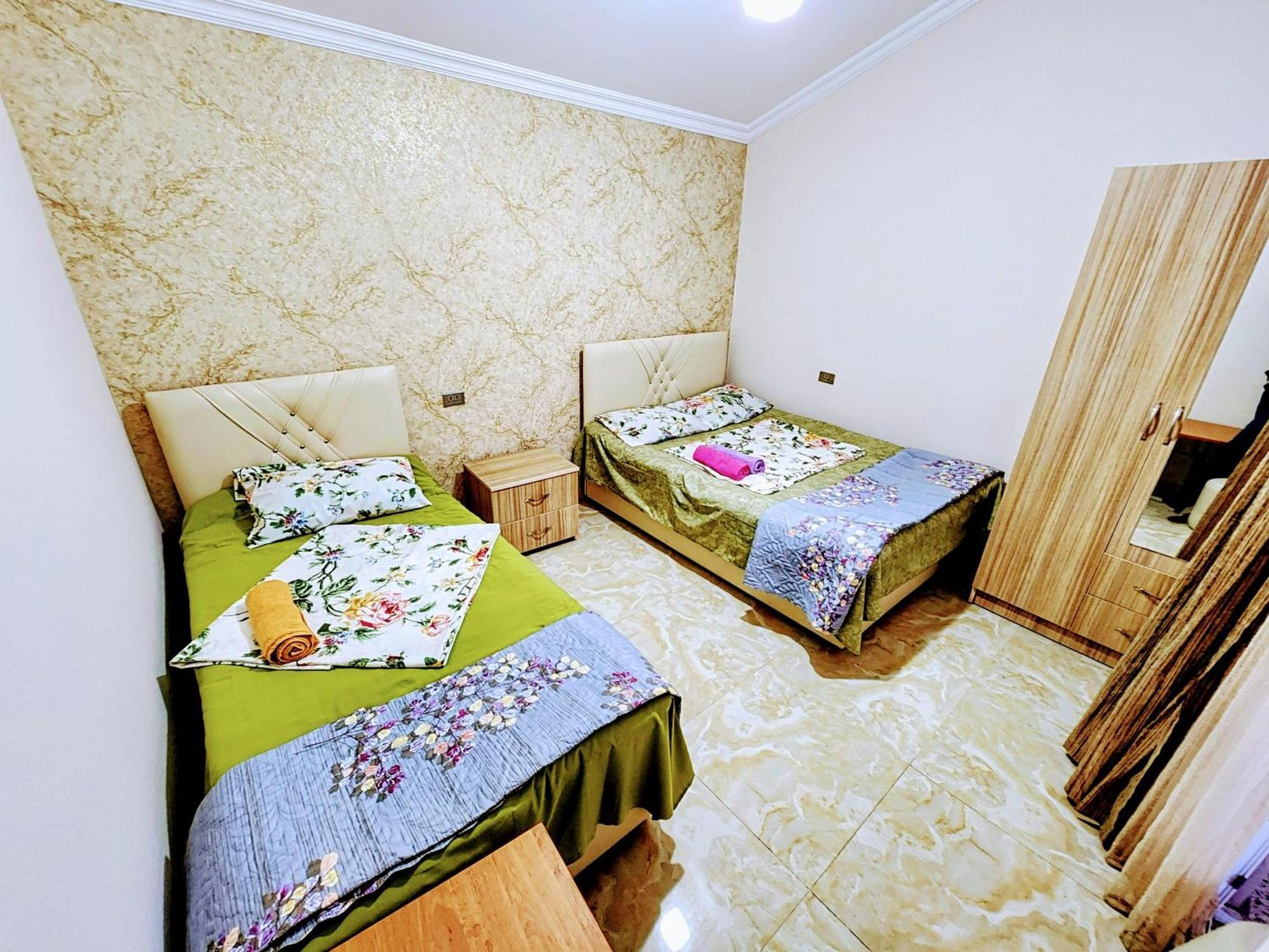 Guest House Nona Chakvi Buitenkant foto