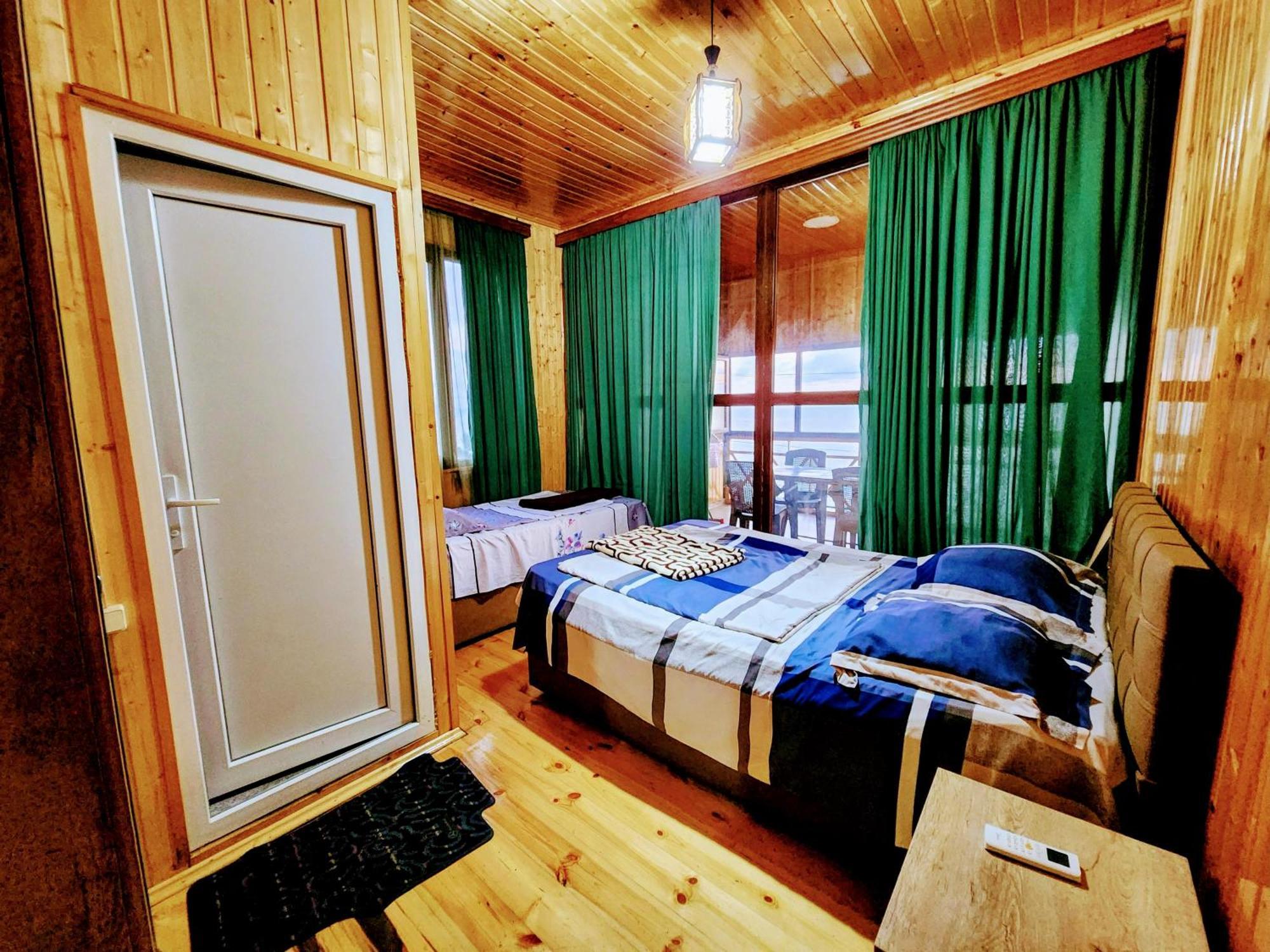 Guest House Nona Chakvi Buitenkant foto