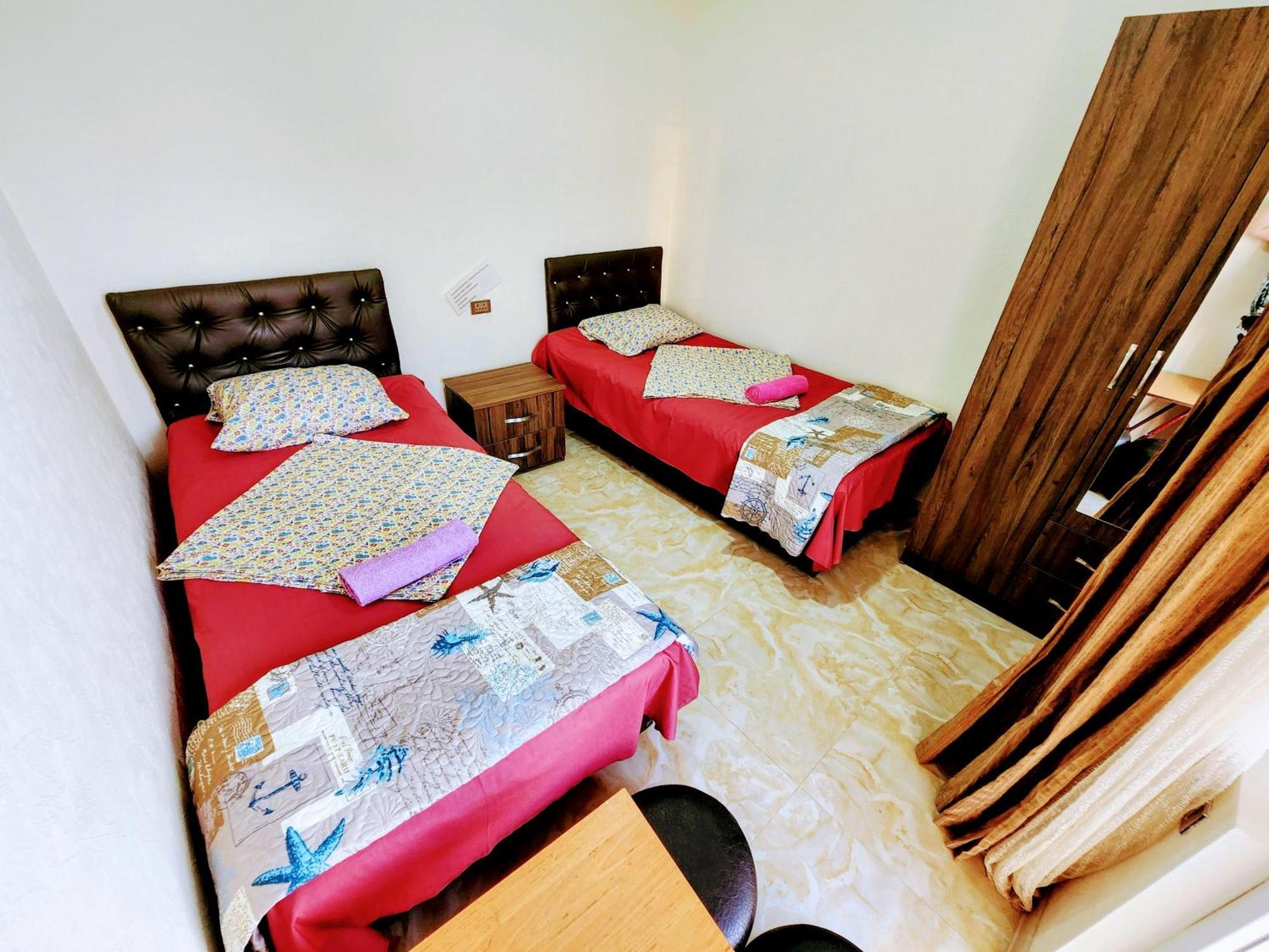 Guest House Nona Chakvi Buitenkant foto