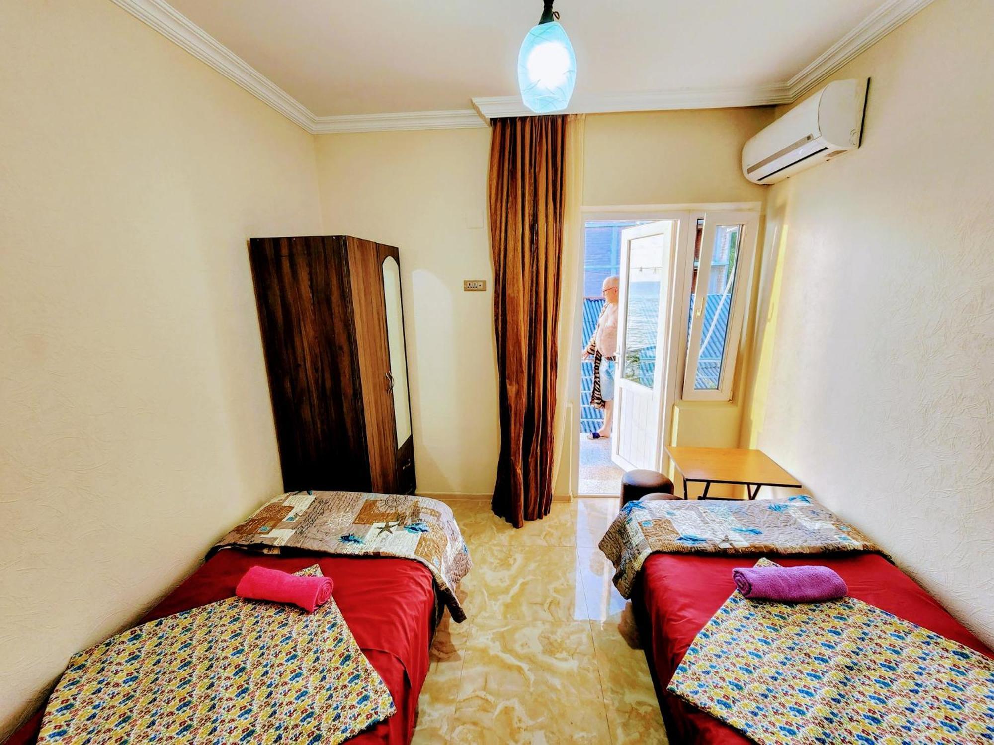 Guest House Nona Chakvi Buitenkant foto